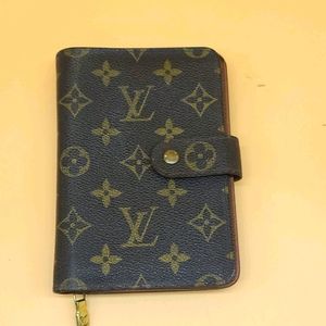 Authentic Louis Vuitton Monogram Wallet